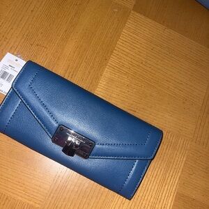 Michael Kors Carryall